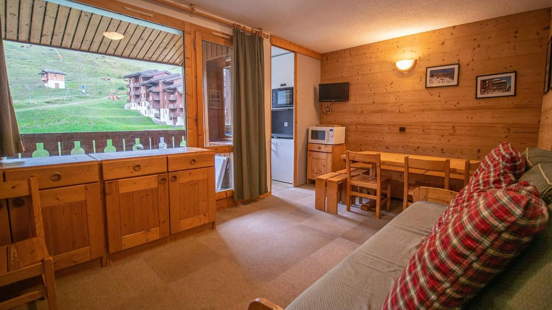 Spacieux 4P Avec Balcon, Proche Pistes Et Esf, Animaux Admis - Fr-1-356-255 Valmorel Apartament